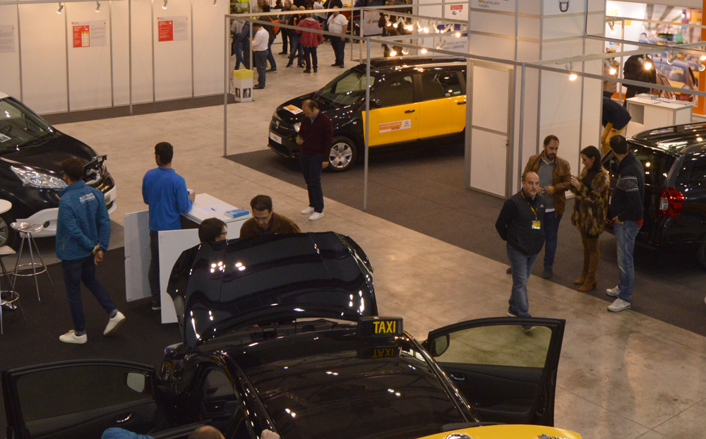 La Feria del Taxi, bajo mínimos