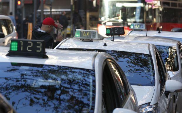 La Generalitat congela las tarifas del taxi en Valencia