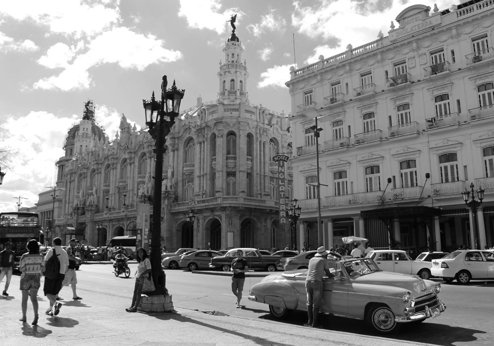 El taxi cubano, carrera al pasado