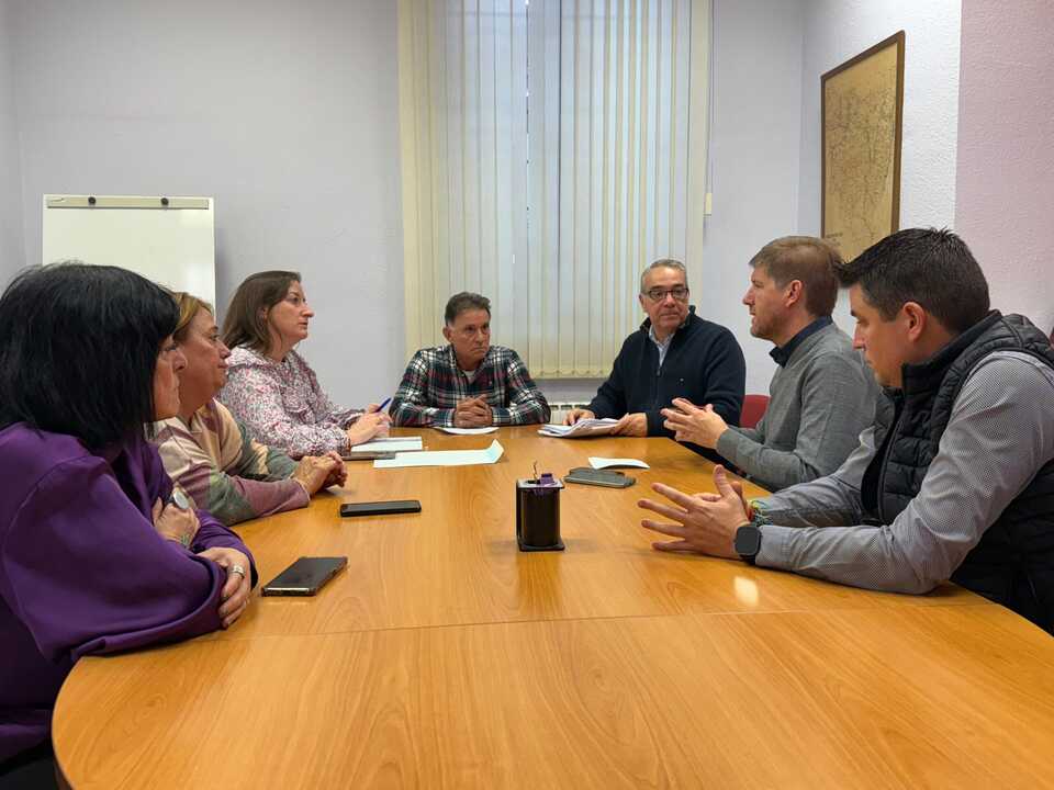 Reunión en la sede de CEOE-CEPYME Huesca