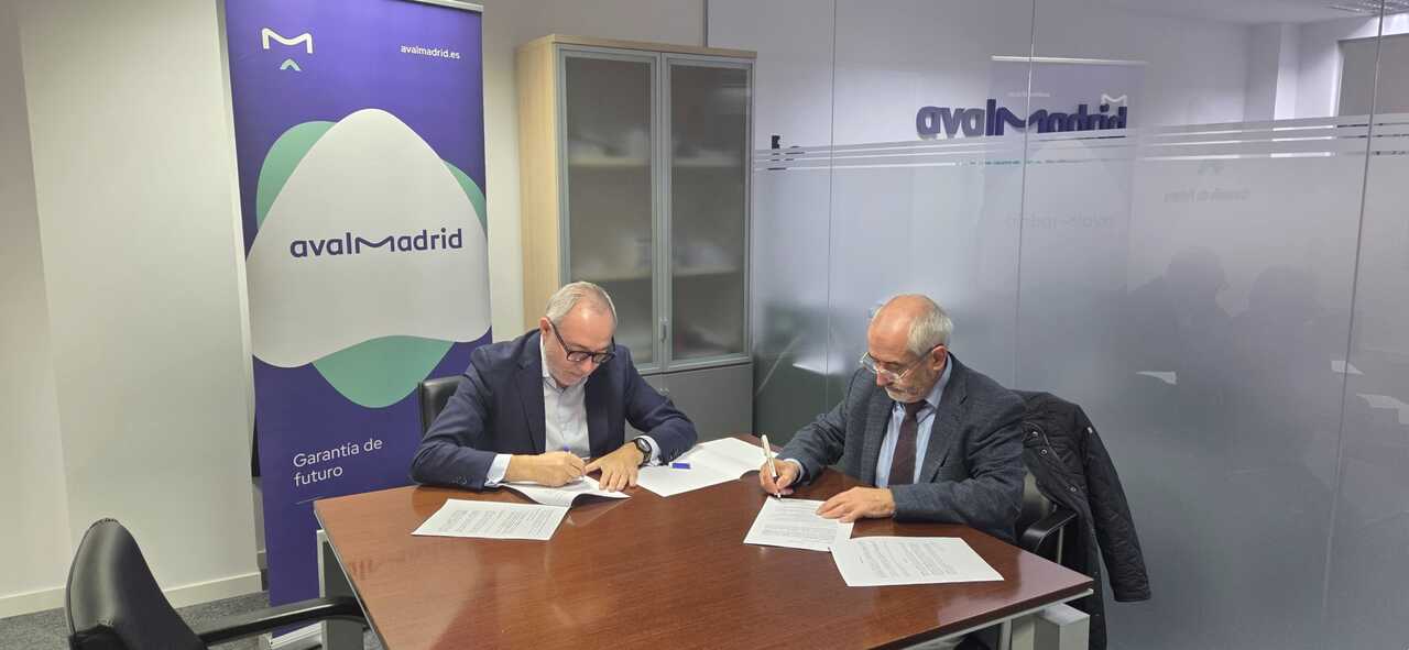 Momento de la firma del acuerdo