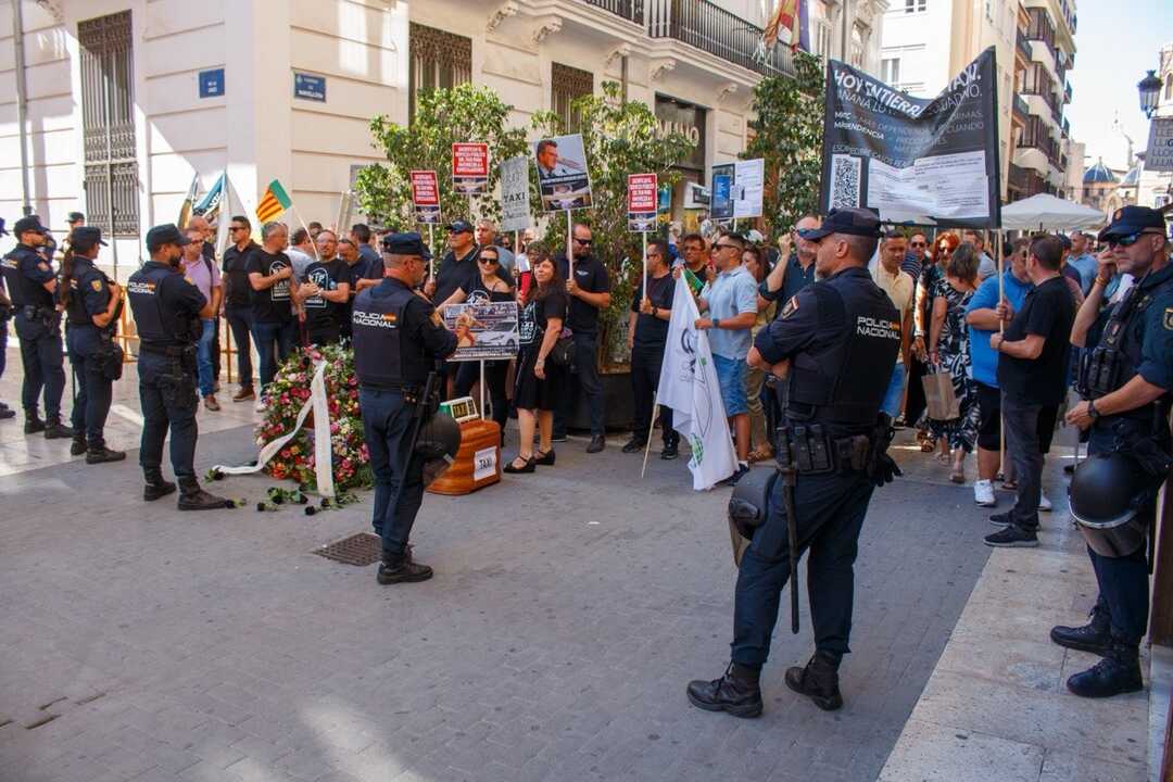 Concentración de taxistas valencianos